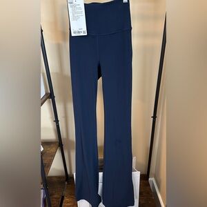 Lululemon Groove Super High Rise Pant